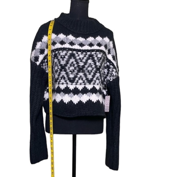 Free People Onyx “Alpine” Pullover Sweater - Picture 8 of 14